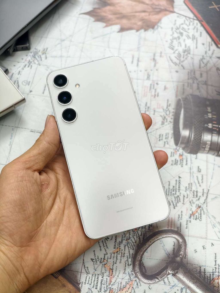 Samsung S24 Plus Trắng Titan Likenew 99,99. Mua bán Điện thoại tại Quận Hải Châu Đà Nẵng được đăng bởi MiPhone hình 1