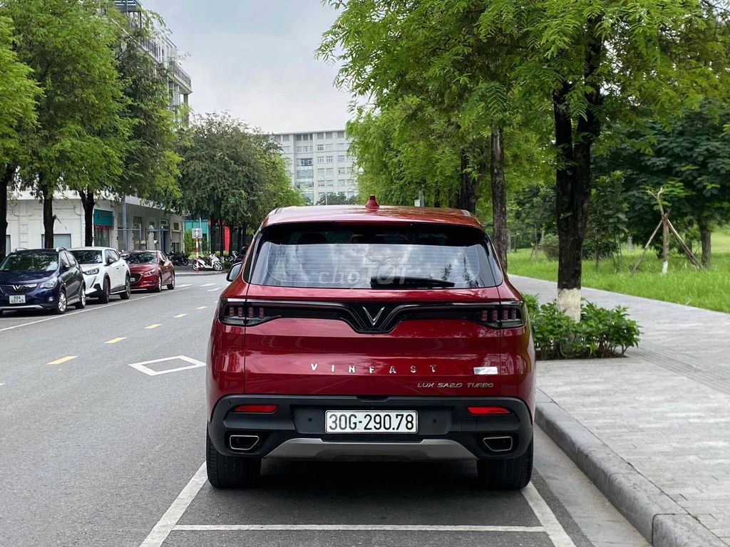 VinFast Lux SA2.0 2019 Plus 2.0 AT - 60000 km. Mua bán Ô tô tại Quận Thanh Xuân Hà Nội được đăng bởi Cường trần hình 3