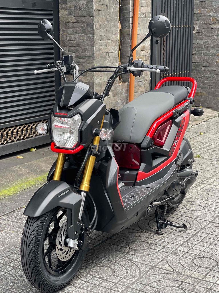 Honda Zoomer X 2019 Thái Lan màu đen đỏ chính chủ. Mua bán Xe máy tại Quận Bình Thạnh Tp Hồ Chí Minh được đăng bởi  bảo huy hình 2