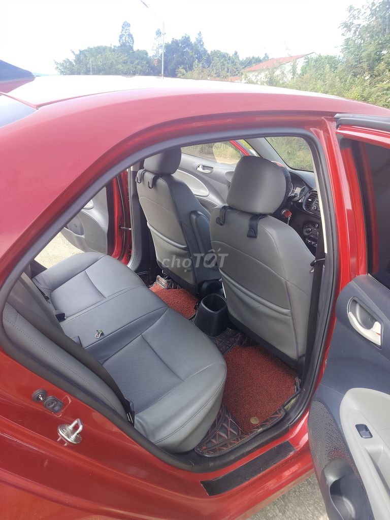 Kia Soluto 2020 1.4 MT - 9 km. Mua bán Ô tô tại Thành phố Buôn Ma Thuột Đắk Lắk được đăng bởi Nam hình 4