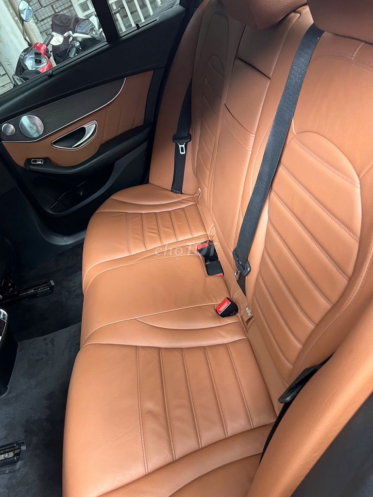 Mercedes-Benz C300 2019 Đen 5 chỗ. Mua bán Ô tô tại Quận Gò Vấp Tp Hồ Chí Minh được đăng bởi misa ak hình 4