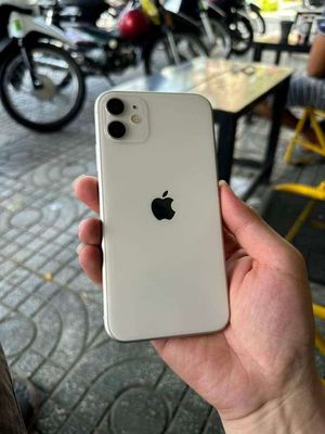 iPhone 11   màu trắng , 64gb   Mới 99%