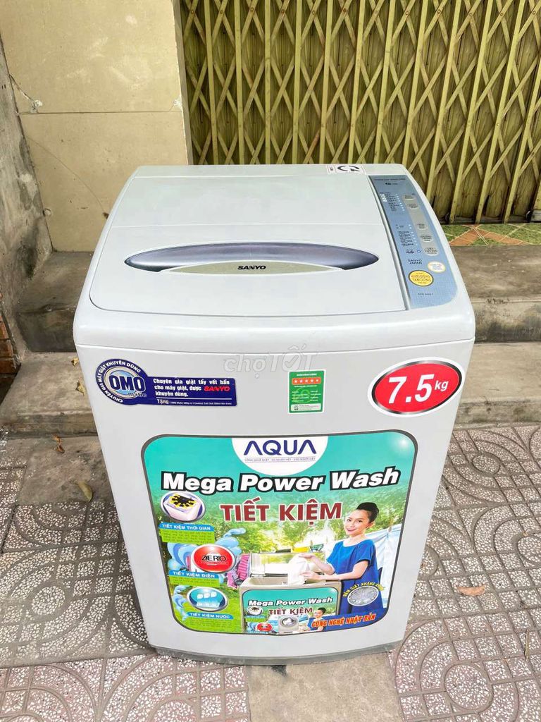 Máy giặt Sanyo aqua 7,5 kg giặt vắt êm,nhẹ điện