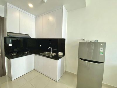 Giá thuê 8,5tr/tháng, căn 1p ngủ, nội thất, Chung cư Carillon 3