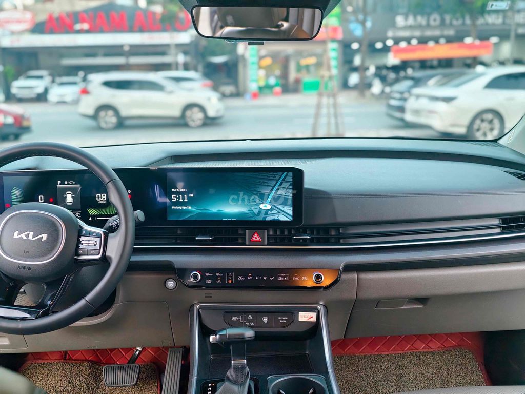 Kia Carnival 2024 2.2D Luxury - màu trắng. Mua bán Ô tô tại Quận Long Biên Hà Nội được đăng bởi BON AUTO hình 12