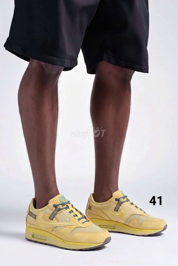 Giày thể thao Nike Air Max 1 Travis Scott Vàng 41. Mua bán Giày dép tại Quận 12 Tp Hồ Chí Minh được đăng bởi Giay2hand87 hình 1