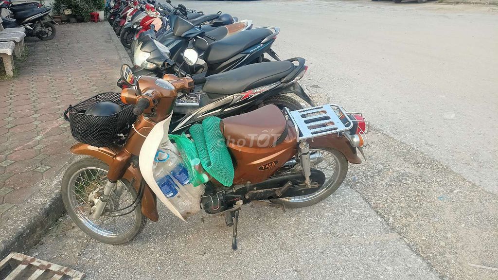 Honda Cub 50cc, коричневый