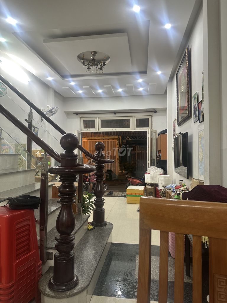 bán nhà phố