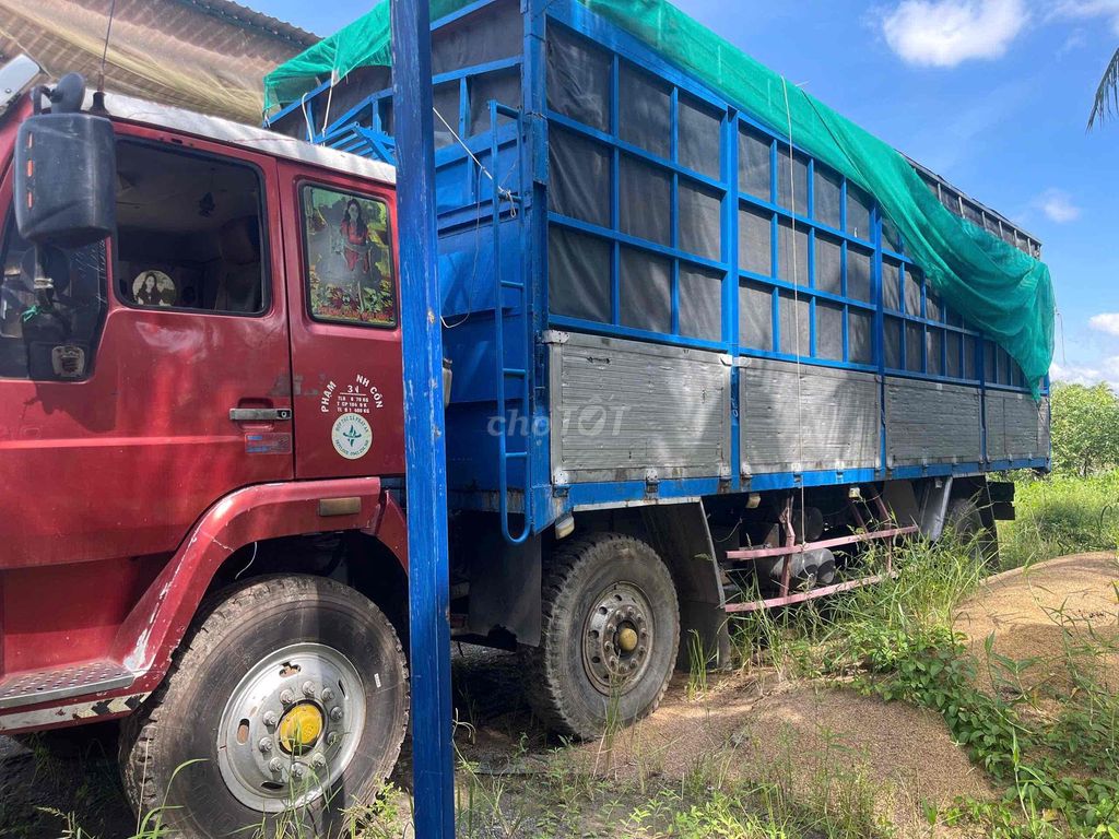 Xe tải 2 dí 2009 10.4 tấn. Mua bán Xe tải, xe ben tại Thành phố Thuận An Bình Dương được đăng bởi PHƯƠNG XE TẢI hình 2