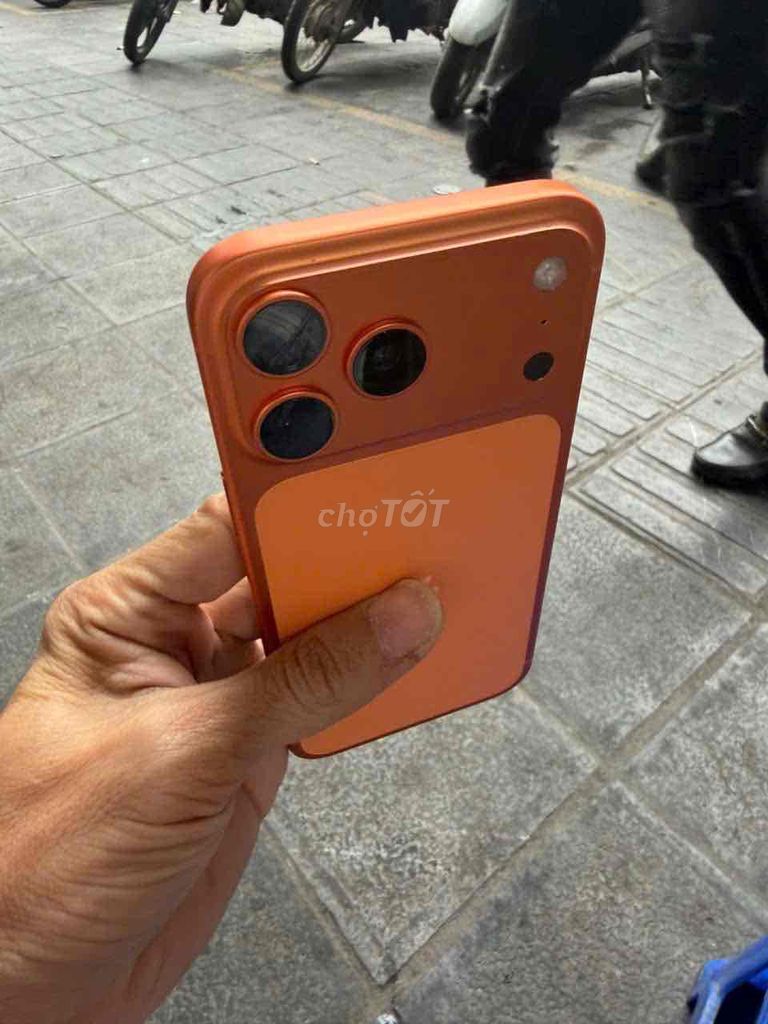 iPhone 17 Pro Max 2TB Cam chính hãng. Mua bán Điện thoại tại Quận Long Biên Hà Nội được đăng bởi Phạm Xuân Quý hình 1