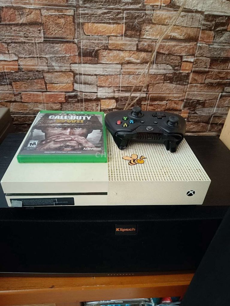 Máy chơi game Microsoft Xbox One S Trắng. Mua bán Thiết bị chơi game tại Thành phố Thuận An Bình Dương được đăng bởi quang hình 1