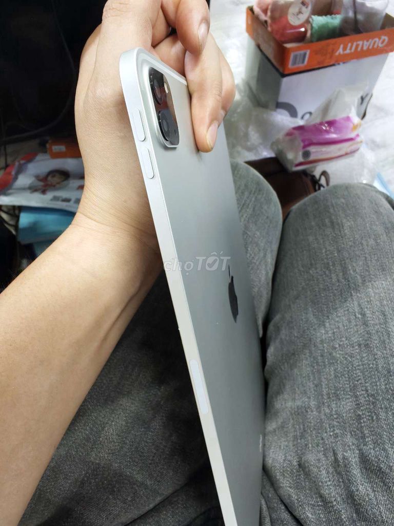 Apple iPad Pro M1 11 inch 128GB Wifi Bạc. Mua bán Máy tính bảng tại Quận Hà Đông Hà Nội được đăng bởi Đoạt hình 1