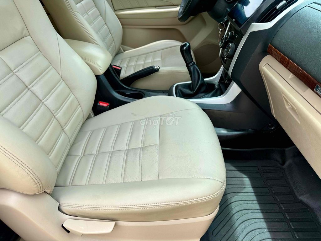 🆘🆘🆘MU_X 1.9Turbo 10/2019 Số Sàn Máy Dầu Nhập Thái. Mua bán Ô tô tại Huyện Bình Chánh Tp Hồ Chí Minh được đăng bởi Ôtô Nhiệm Nguyễn hình 14