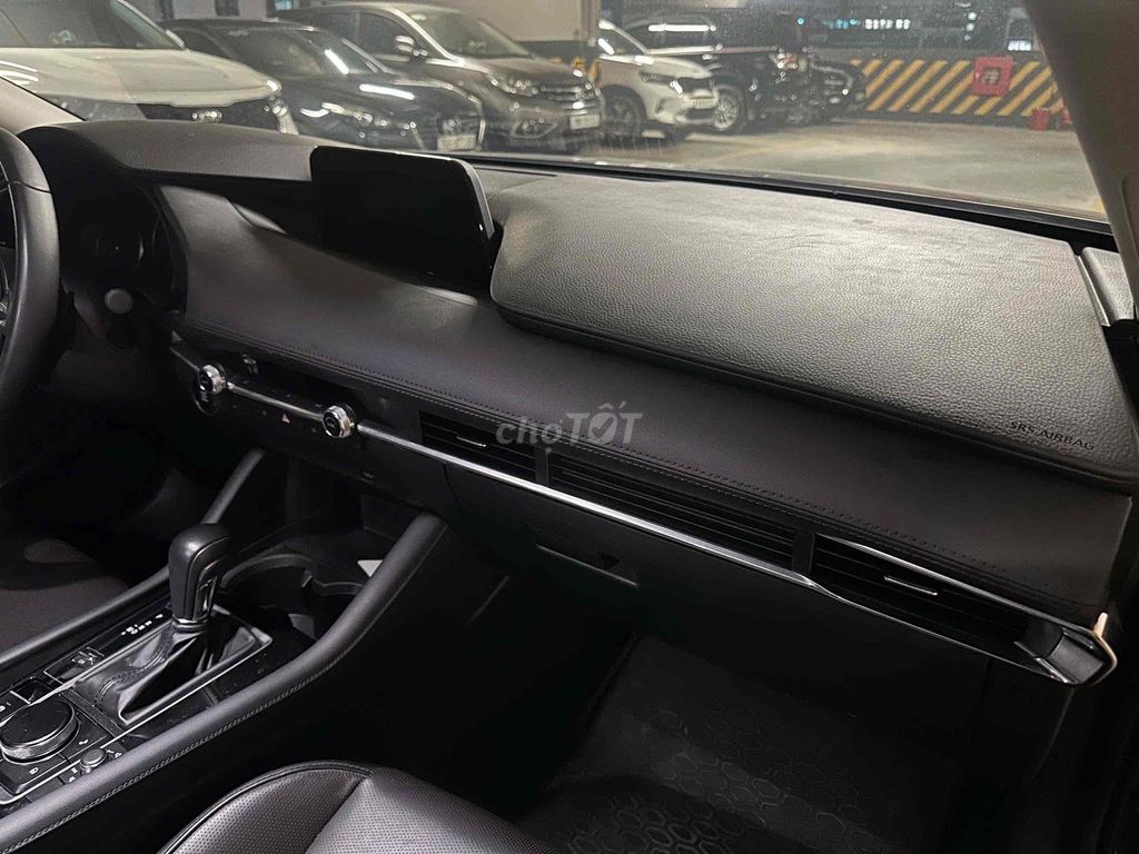 Mazda Mazda3 2024 1.5 Luxury. Mua bán Ô tô tại Quận Cầu Giấy Hà Nội được đăng bởi Cường Lê hình 8