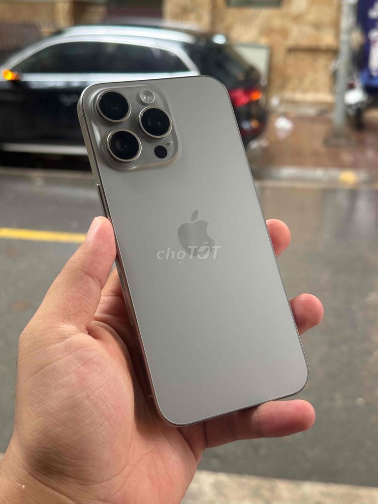 Apple iPhone 15 Pro Max 512GB Zin all Giá siêu rẻ. Mua bán Điện thoại tại Quận Đống Đa Hà Nội được đăng bởi Bùi Hiếu  H iStore hình 1