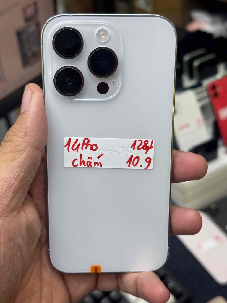 iPhone 14 Pro 128GB Trắng Đã sử dụng. Mua bán Điện thoại tại Thành phố Dĩ An Bình Dương được đăng bởi Phúc hình 1