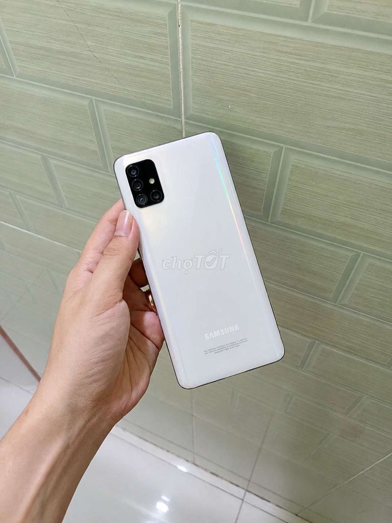Samsung Galaxy A51 128GB Trắng. Mua bán Điện thoại tại Thị xã Tân Châu An Giang được đăng bởi Ái Nguyễn hình 1