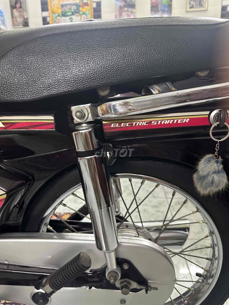 Dream II Thái Zin, có sơn lai dàn áo, odo 19.000km. Mua bán Xe máy tại Thị xã Gò Công Tiền Giang được đăng bởi Thanh Tùng hình 10