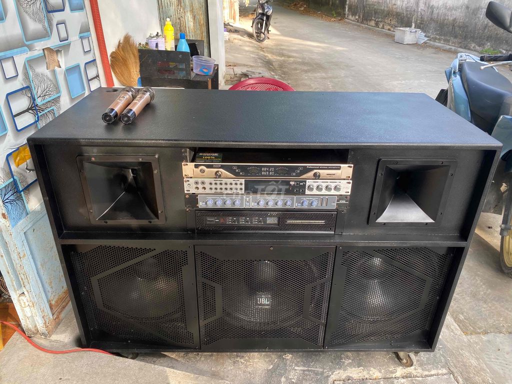 Loa kéo 3 bass 40 công suất bãi B3