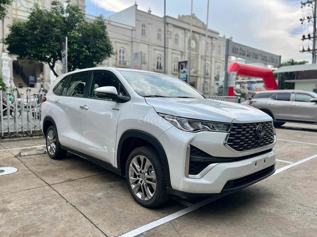 TOYOTA INNOVA CROSS HYBRID🚗GIAO NGAY🎁GIẢM TIỀN MẶT. Mua bán Ô tô tại Quận Gò Vấp Tp Hồ Chí Minh được đăng bởi TOYOTA ĐÔNG SÀI GÒN hình 3