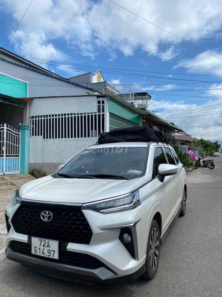 Toyota Veloz Cross 2022 - 118000 km