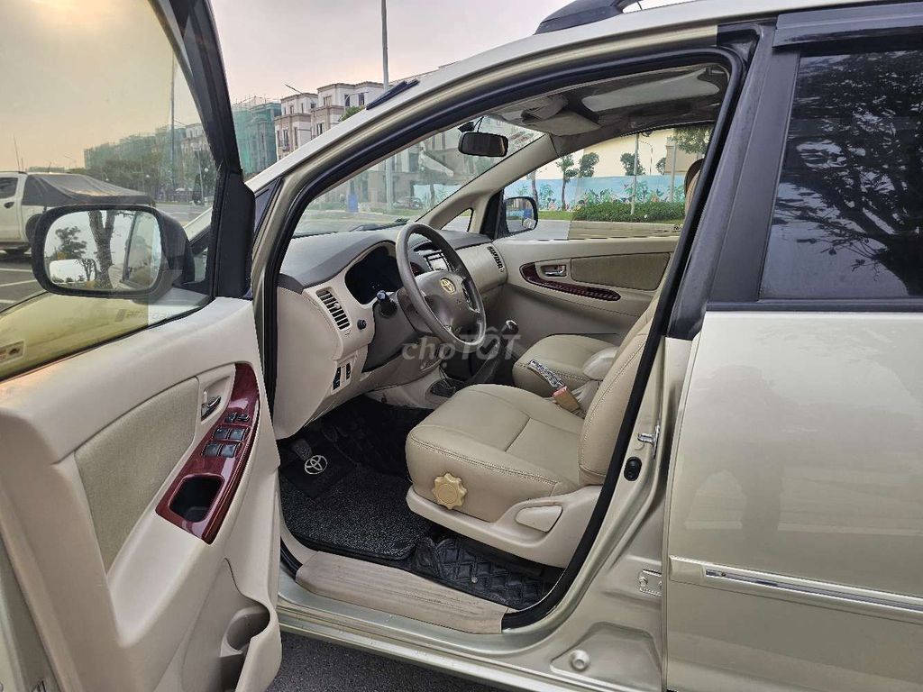 Toyota Innova G 2006 Vàng cát. Mua bán Ô tô tại Huyện Đông Anh Hà Nội được đăng bởi lương thanh tùng hình 9