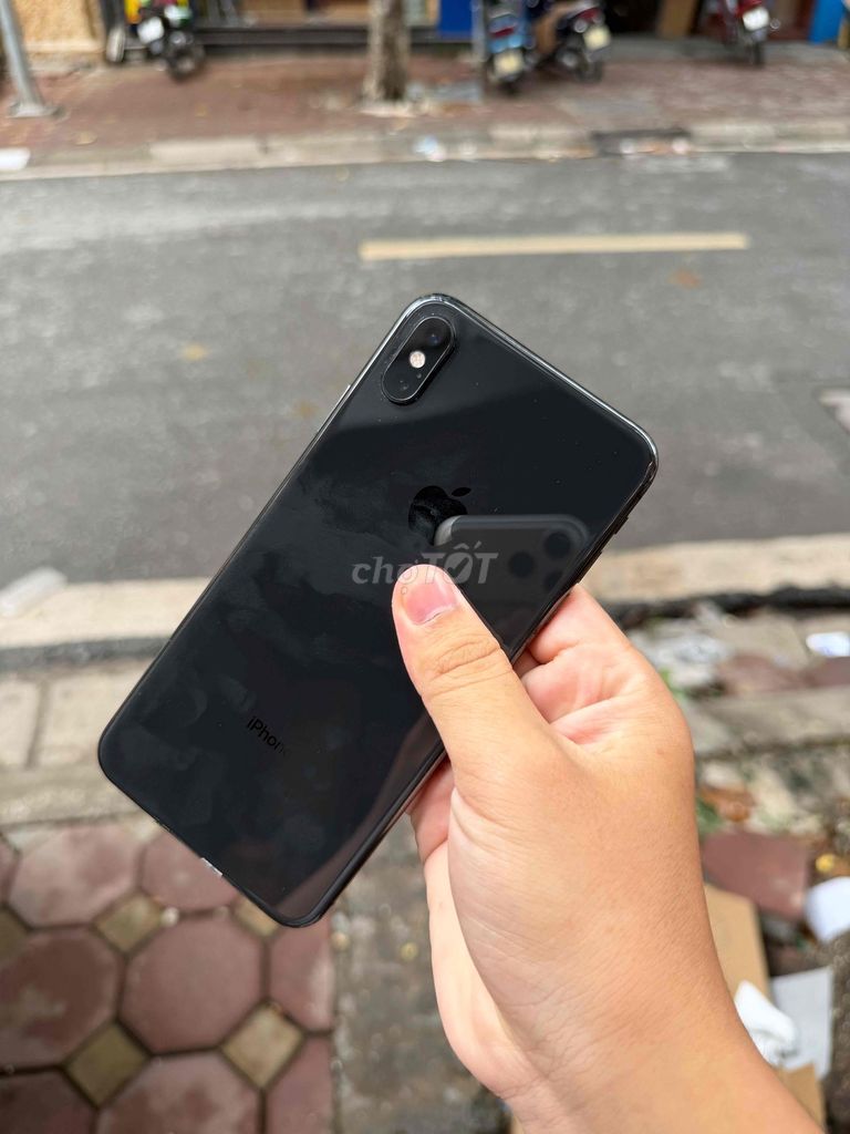 Apple iPhone Xs Max 256GB Đen Đã qua sử dụng. Mua bán Điện thoại tại Quận Thanh Xuân Hà Nội được đăng bởi Luu Hong Phu hình 1