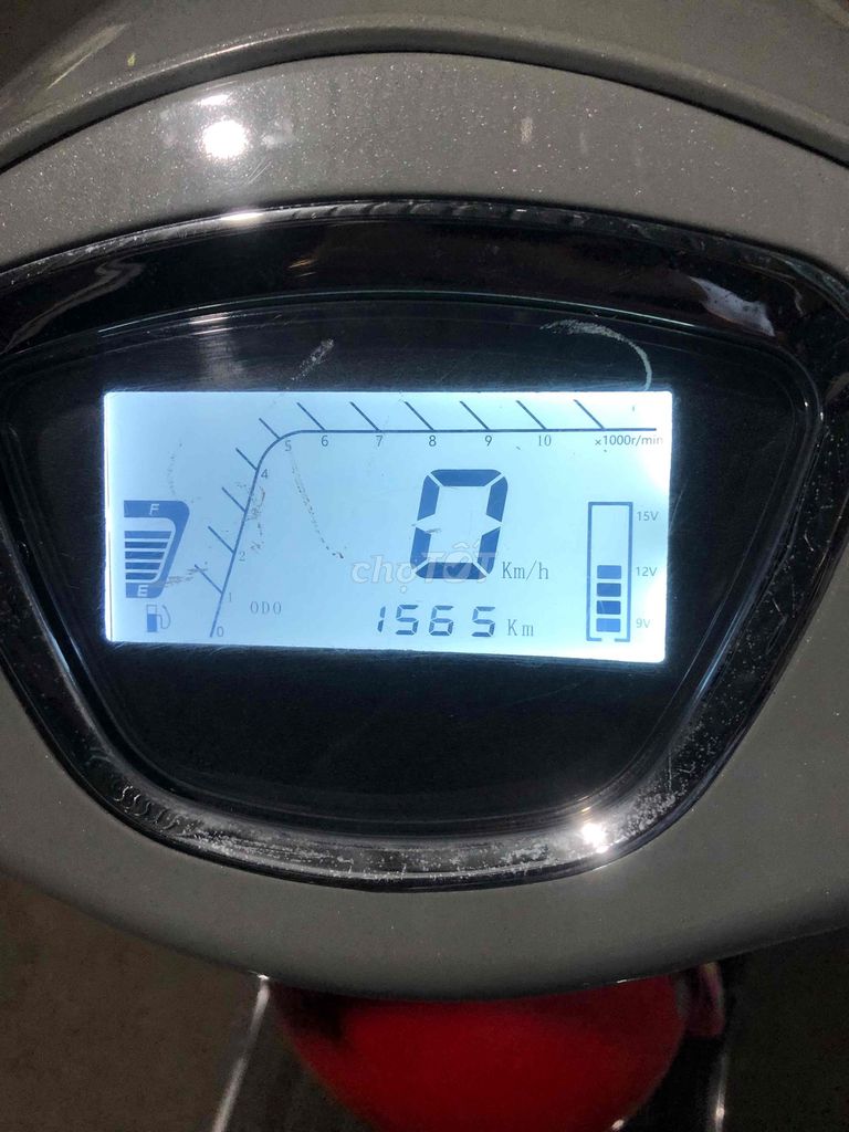 Vera Veras Xám 49.5 cm3 1565 km. Mua bán Xe máy tại Thành phố Biên Hòa Đồng Nai được đăng bởi Bao Nguyen hình 2