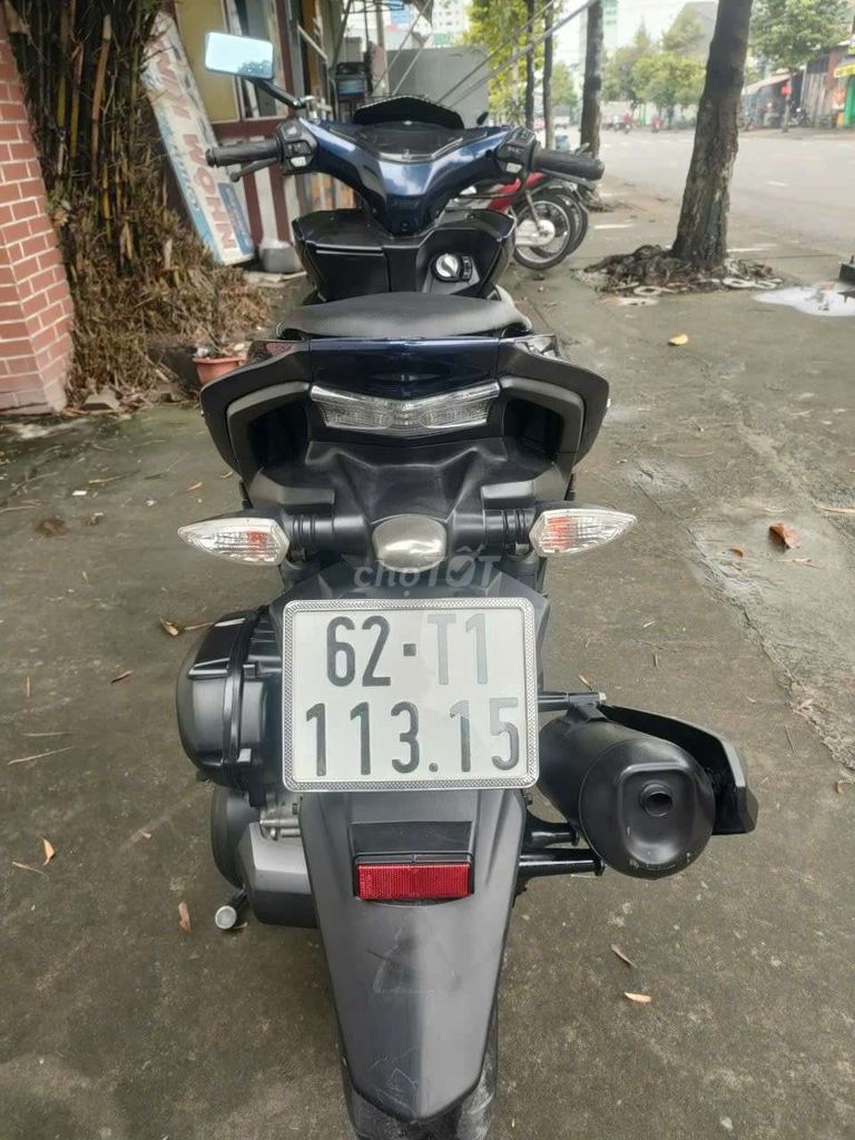 NVX khóa Smk thắng ABS xe đẹp máy rin êm. Mua bán Xe máy tại Thành phố Dĩ An Bình Dương được đăng bởi Cửa hàng xe máy Anh Khoa  hình 7