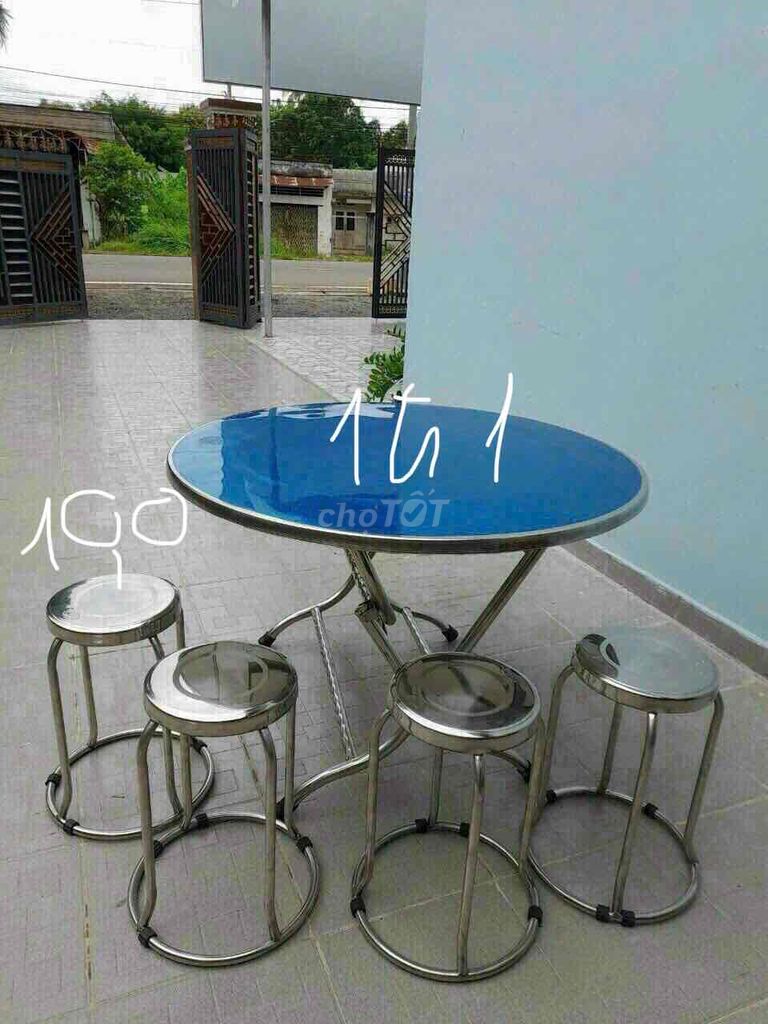 Bàn ăn Inox 201. Mua bán Bàn ghế tại Huyện Cần Giuộc Long An được đăng bởi Tuấn Đạt Lâm hình 1