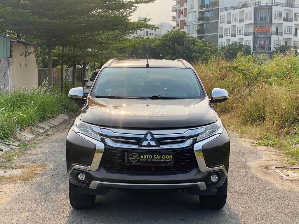 Mitsubishi Pajero Sport 2018 2.4D 4x2 AT - 106000