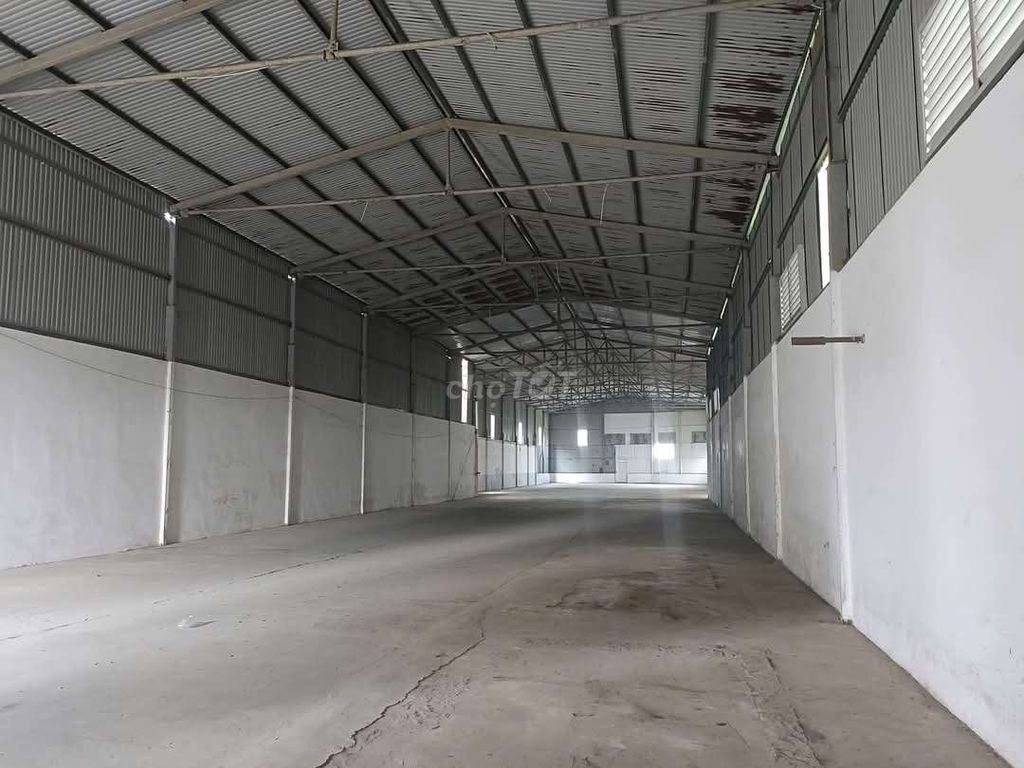 Cho thuê xưởng tổng diện tích 1000m2.Pccc vách tường.Bình Chuẩn,TA