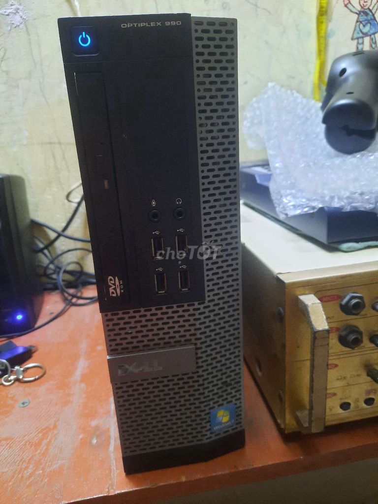 Một thùng dell core i3 nhỏ gọn gam 4gb ko lỗi