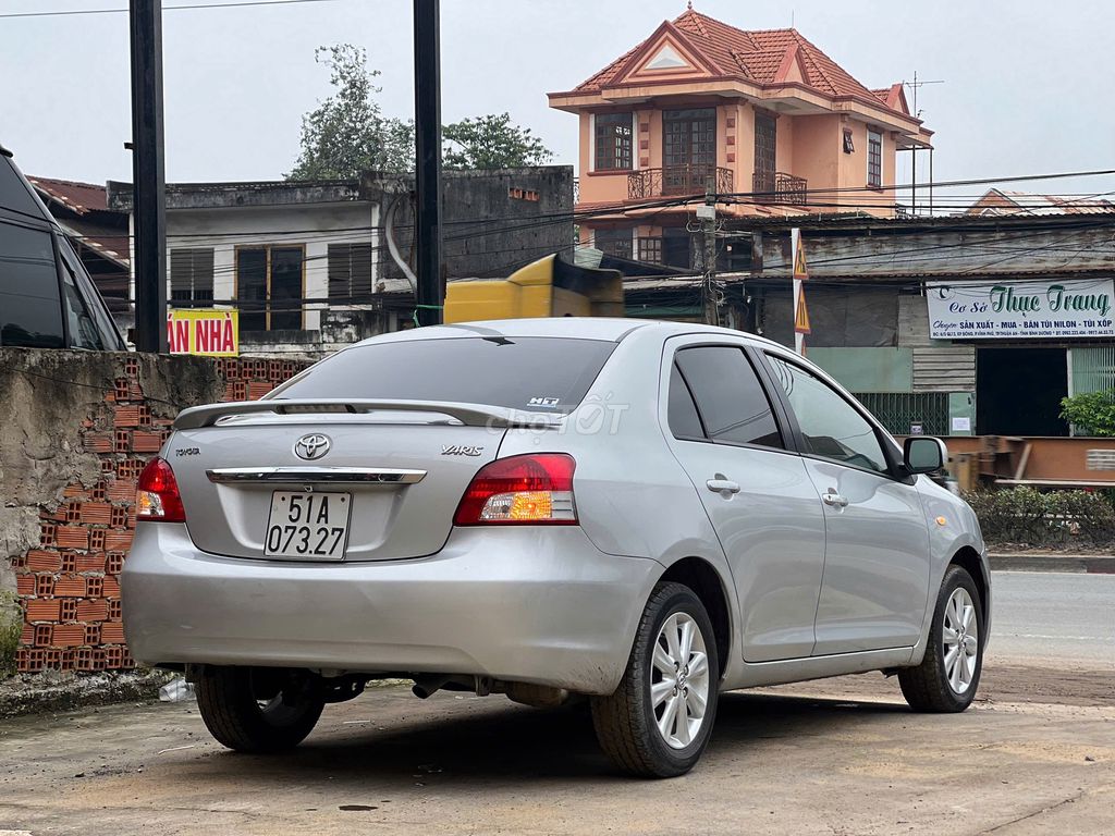 Yaris Sedan 1.3AT giá tốt. Mua bán Ô tô tại Thành phố Biên Hòa Đồng Nai được đăng bởi Thái Phạm hình 11