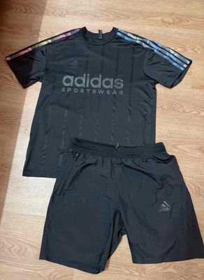 Bộ Adidas Chính Hãng. Mua bán Quần áo tại Quận Hai Bà Trưng Hà Nội được đăng bởi nguyen hung