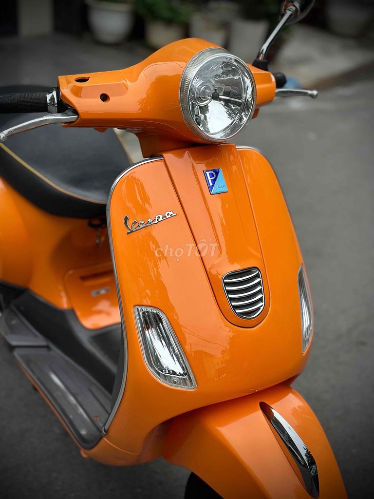 Piaggio Vespa LT3vie Fi Phun Xăng Cam. Mua bán Xe máy tại Quận Gò Vấp Tp Hồ Chí Minh được đăng bởi Xe Máy Hiệp Phát hình 10