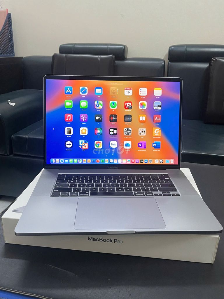 Apple MacBook Pro i9 16 inch 32GB/1TB. Mua bán Laptop tại Quận Thanh Xuân Hà Nội được đăng bởi Ánh Tuyết hình 1