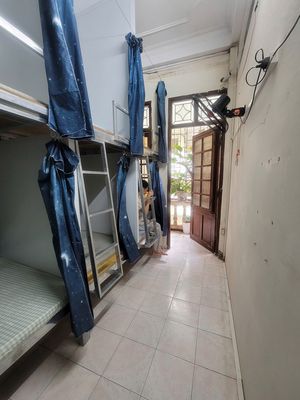 Room 100 m² · Phố Phương Mai