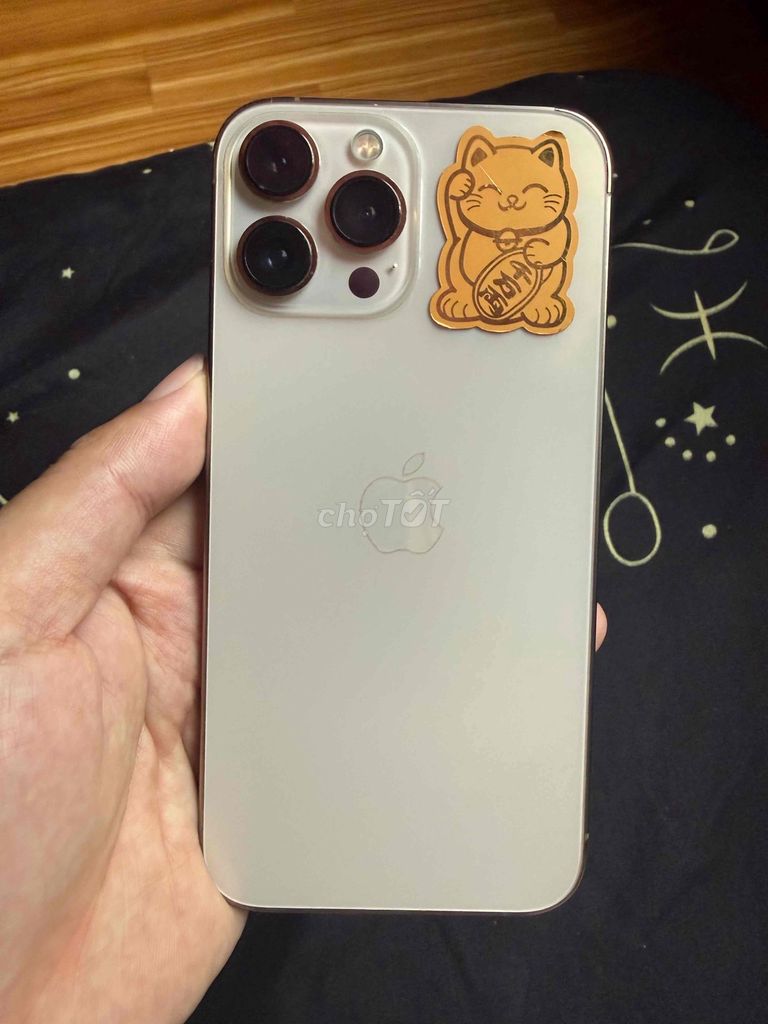 Apple iPhone 13 Pro Max Vàng. Mua bán Linh kiện (RAM, Card...) tại Thành phố Rạch Giá Kiên Giang được đăng bởi Bi Chan hình 1