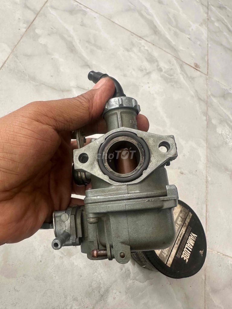 dư cần bán vài mon pt xe ae thich lum hen. Mua bán Phụ tùng xe tại Thành phố Long Xuyên An Giang được đăng bởi cu den hình 4