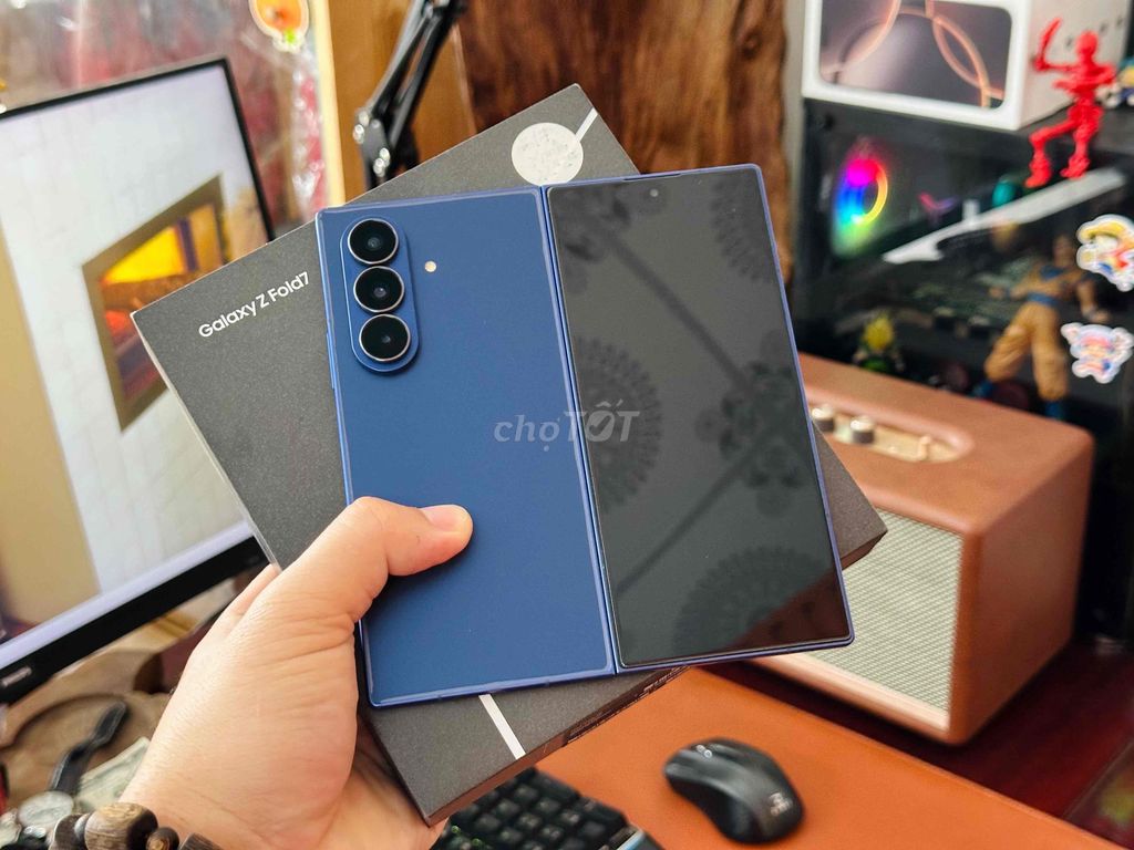 Samsung ZFold 7 256GB Xanh 99% BH 07/2027 có GL. Mua bán Điện thoại tại Quận Ninh Kiều Cần Thơ được đăng bởi TRƯƠNG QUỲNH hình 1