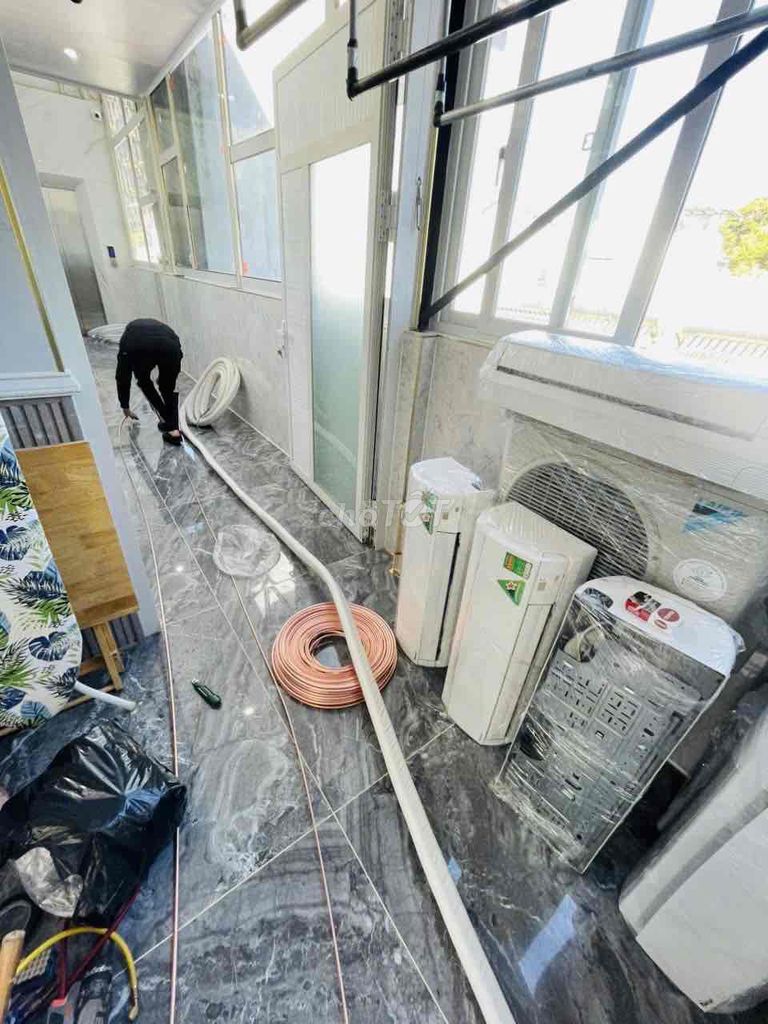 Cung cấp thi công máy lạnh hệ dân dụng giá chỉ từ. Mua bán Máy lạnh, điều hoà tại Quận 1 Tp Hồ Chí Minh được đăng bởi THỊNH KHANG MINH hình 1