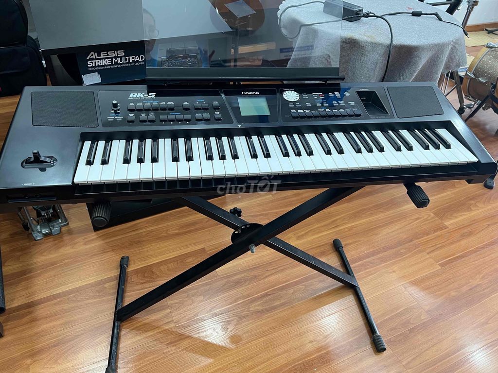 Thanh Lý organ Roland BK5 like new