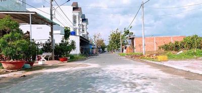 BÁN NỀN ĐƯỜNG SỐ 18 TTTM PHONG ĐIỀN. Mua bán đất tại Huyện Phong Điền Cần Thơ được đăng bởi Tô Phú Đa