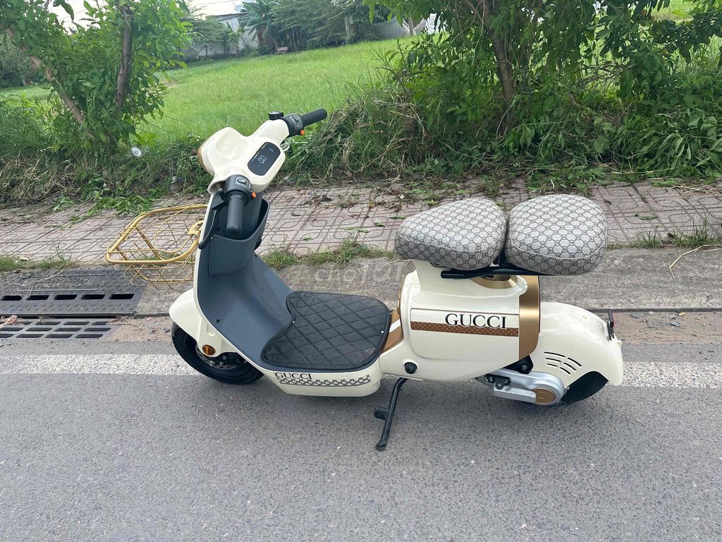 bán VC 5 bình nhập nguyên con mới keng. Mua bán Xe điện tại Huyện Bình Chánh Tp Hồ Chí Minh được đăng bởi MUA BÁN PHÂN PHỐI SỈ LẺ CÁC LOẠI XE ĐIỆN hình 1