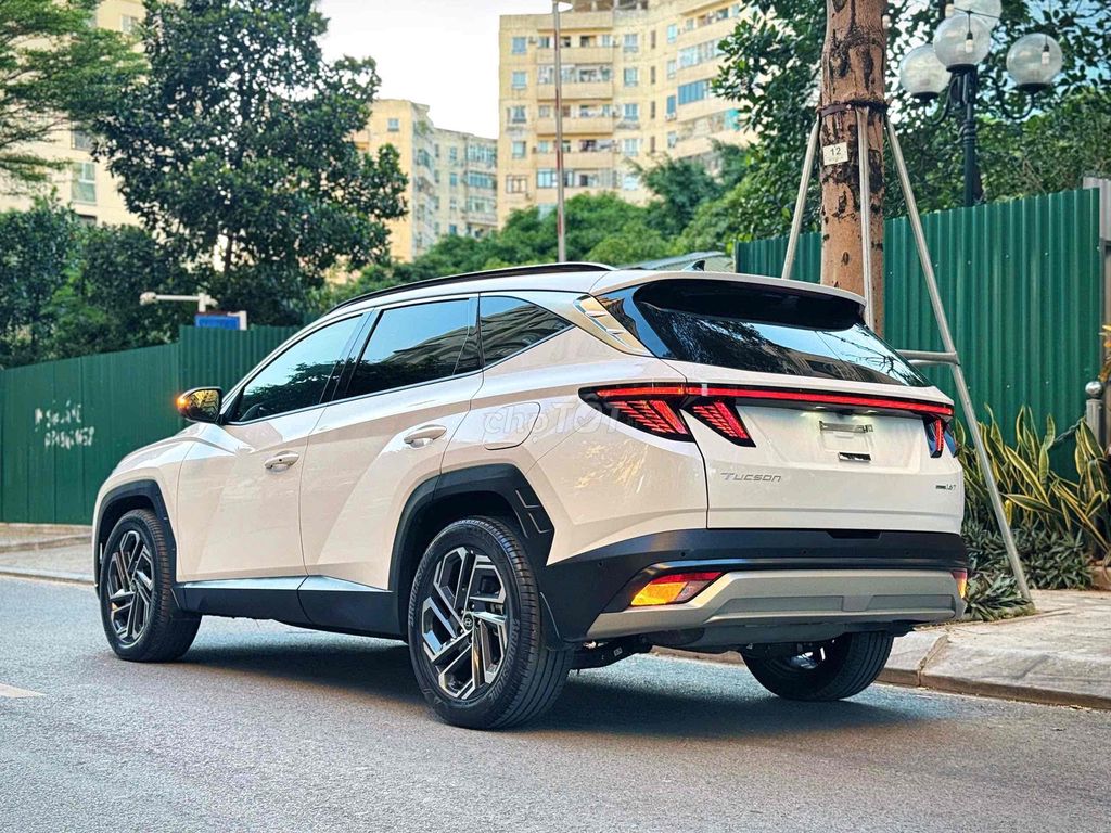 Hyundai Tucson 1.6 TURBO 2025 Trắng 2 vạn