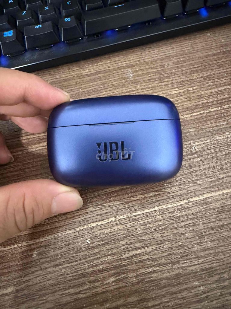 Tai nghe Bluetooth JBL LIVE300TWS 1.900.000. Mua bán Tivi, Âm thanh tại Quận Tân Phú Tp Hồ Chí Minh được đăng bởi nguyen an nhan hình 1