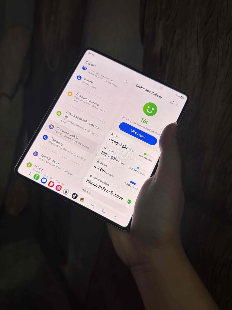 Samsung Z Fold 3 12GB/256GB Bạc. Mua bán Điện thoại tại Thành phố Thuận An Bình Dương được đăng bởi Trường hình 1