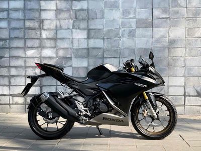 Honda CBR150R 2025 Đen 2700km. Mua bán Xe máy tại Quận Cầu Giấy Hà Nội được đăng bởi Tuấn Việt Motor hình 1