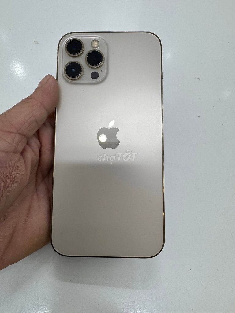 Apple iPhone 12 Pro Max 128GB Vàng. Mua bán Điện thoại tại Quận Ngũ Hành Sơn Đà Nẵng được đăng bởi Trieu Le hình 1